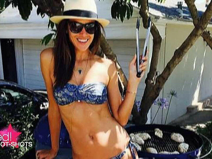 Alessandra Ambrosio als heiße Grill-Meisterin