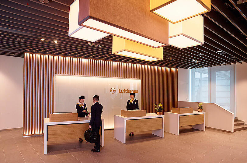 Nur wer den HON-Status erreicht hat, darf die exklusive First-Class-Lounge der Lufthansa betreten.