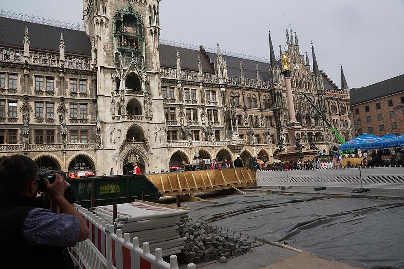 Derzeit wandern zahllose Baustellen durch die Fußgängerzone und über den Marienplatz.