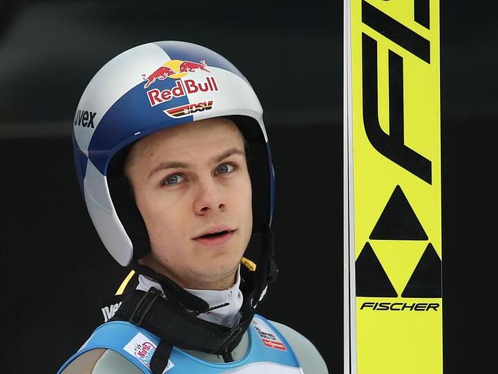 Andreas Wellinger, Skispringer aus Deutschland, reagiert nach dem 1. Durchgang. Foto: Daniel Karmann