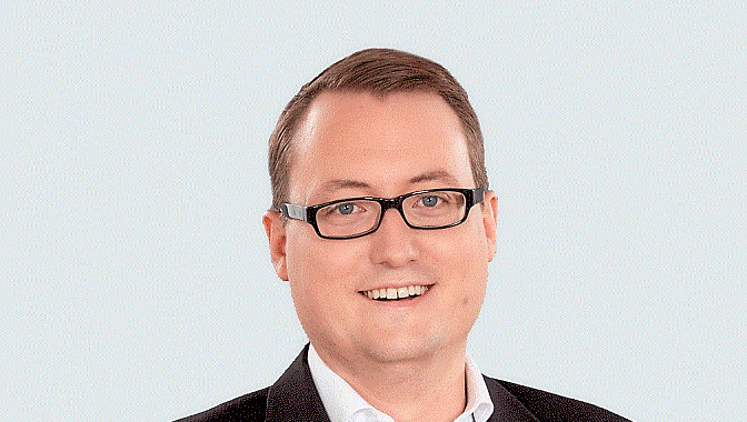 Stadtrat Felix Sproll (Volt) findet: "Aktuell herrscht ein ziemlicher Dschungel an Plattformen, über die sich Bürgerinnen und Bürger an die Stadt wenden können."