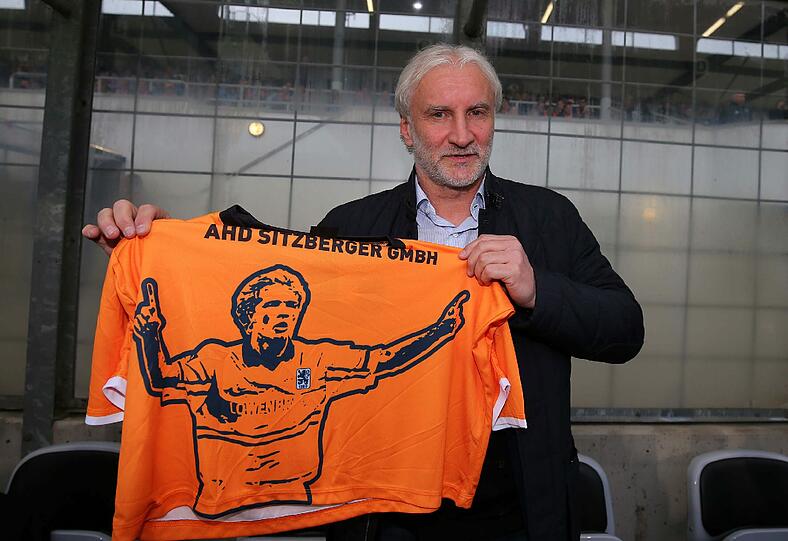 Die Bilder vom Benefiz-Spiel zugunsten von Olaf Bodden aus dem Grünwalder Stadion.