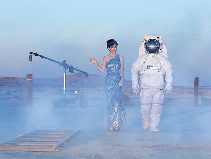 Sandra Bullock: Spaciges Foto-Shooting in der Wüste