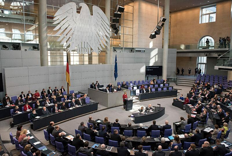 Werbung für den Bundestag: 339 000 Euro lässt der Bund im Jahr 2014 für Werbeartikel springen.