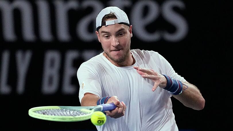 Kämpfte sich nach fünf Sätzen in die zweite Runde: Jan-Lennard Struff.