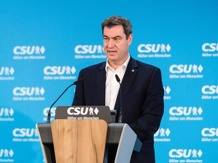 Markus Söder (CSU), Parteivorsitzender und Ministerpräsident von Bayern, vor der Presse.
