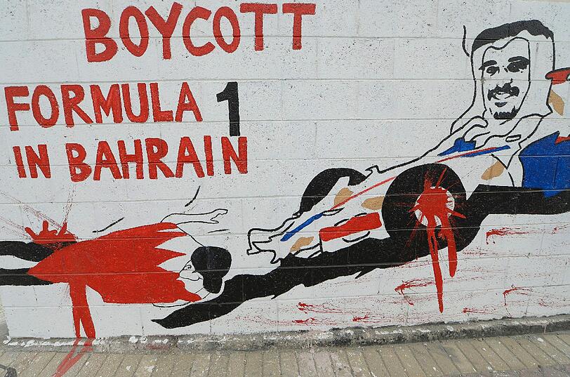 Am Sonntag findet der Große Preis von Bahrain statt, gegen das Formel-1-Rennen und König Hamad bin Isa Al-Khalifa gibt es Proteste.