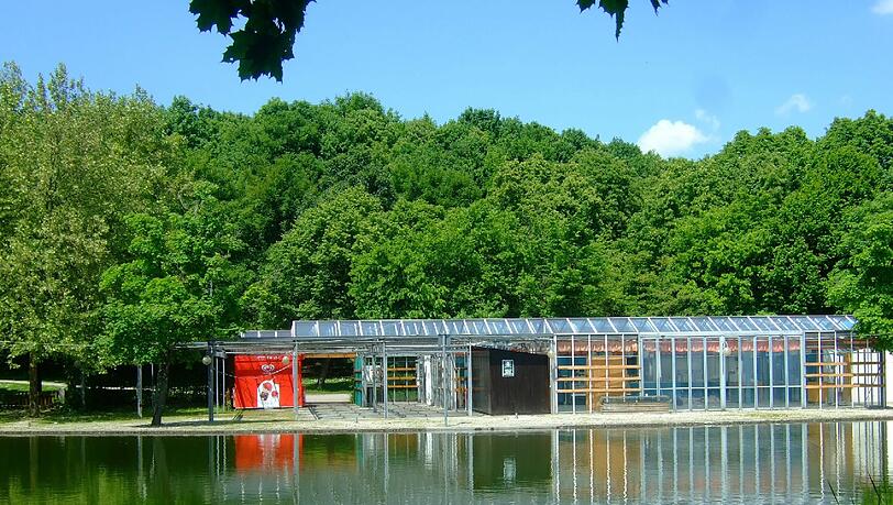 Kein Platz mehr für eine gemütliche Kaffeepause: das Seecafe im W3estpark. Kein Platz mehr für eine gemütliche Kaffeepause: das Seecafe im W3estpark.