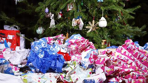 An Weihnachten fällt meist viel Verpackungsmüll an.