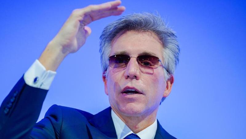 Bill McDermott ist seit 2010 Vorstandsvorsitzender der SAP SE. Bill McDermott ist seit 2010 Vorstandsvorsitzender der SAP SE.