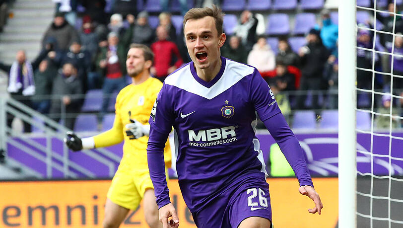 Kilian Jakob traf im Dezember gegen 1860 zum 1:0 für Erzgebirge Aue.