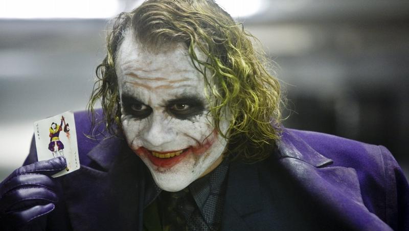 Heath Ledger als Joker in einer Szene aus "Batman - The Dark Knight" Heath Ledger als Joker in einer Szene aus "Batman - The Dark Knight"