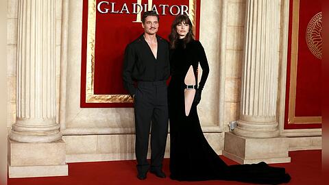Pedro Pascals Schwester Lux stahl bei der "Gladiator II"-Premiere am Mittwoch in London allen die Show.