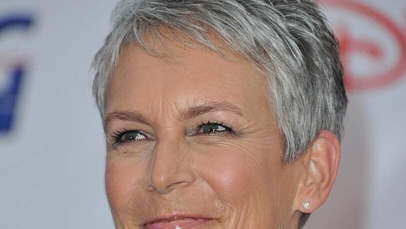 Hoffentlich lächelt sie bald wieder: Jamie Lee Curtis bei einer Spendengala für ein Kinderkrankenhaus Hoffentlich lächelt sie bald wieder: Jamie Lee Curtis bei einer Spendengala für ein Kinderkrankenhaus