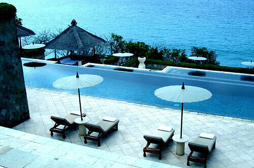 Pool desHotels Amaikla Manggis