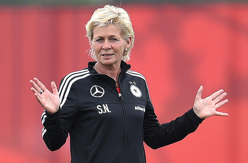 Die Trainerin der deutschen Frauen-Fußballnationalmannschaft, Silvia Neid, freut sich über die Unterstützung aus der Heimat.
