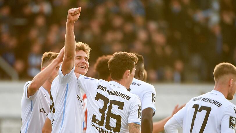 Dennis Dressel glänzte gegen den FC Bayern II als Torschütze. Dennis Dressel glänzte gegen den FC Bayern II als Torschütze.