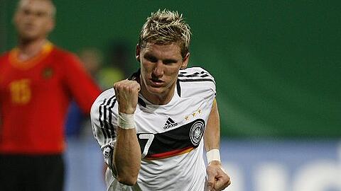 Stark im Kommen: Bastian Schweinsteiger, zuletzt gegen Belgien, Aushilfskapitän, will sich wie Lahmm & Co. mehr und mehr etablieren.