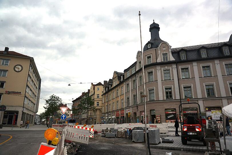 Im Moment herrscht noch baustelle, im Dezember soll der neue Marienplatz fertig sein.
