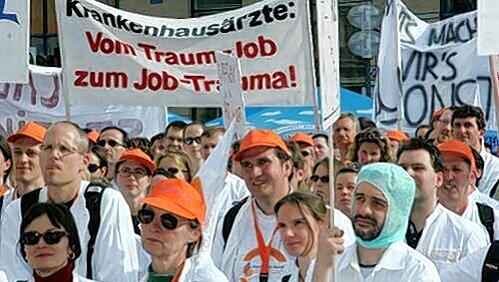 Am Montag gehen die Ärzte städtischer Kliniken in München auf die Straße. Am Montag gehen die Ärzte städtischer Kliniken in München auf die Straße.