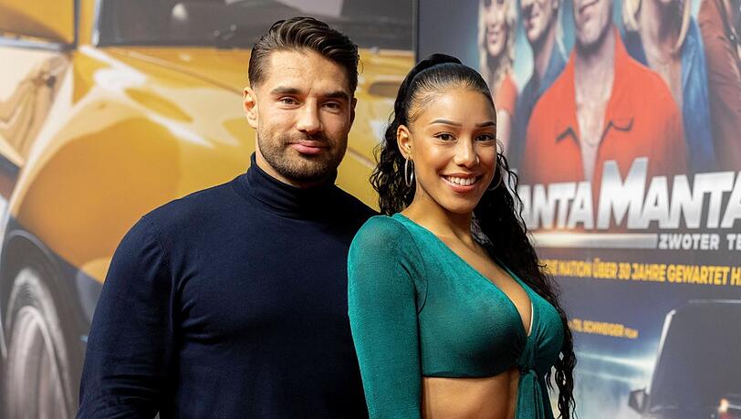 Aleks Petrović und Vanessa Nwattu ziehen als eins von acht Ex-Paaren in die "Villa der Verflossenen" ein.