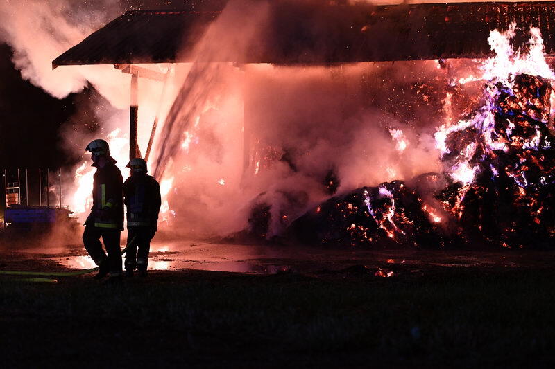 Bei dem Scheunenbrand in Grabenstätt wurde zum Glück niemand verletzt.