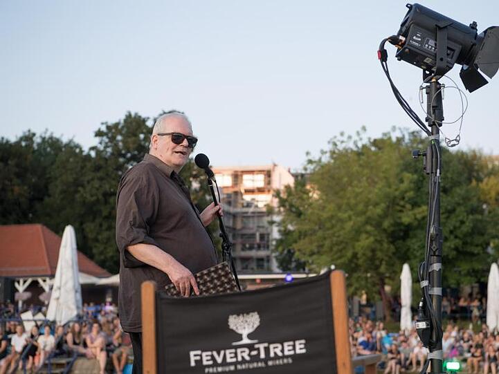 Wolf Hogekamp sowas wie der Pate des Poetry Slam.