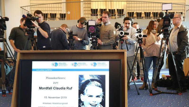 Polizei und Staatsanwaltschaft informieren über neue Ermittlungen im Mordfall Claudia Ruf. Polizei und Staatsanwaltschaft informieren über neue Ermittlungen im Mordfall Claudia Ruf.
