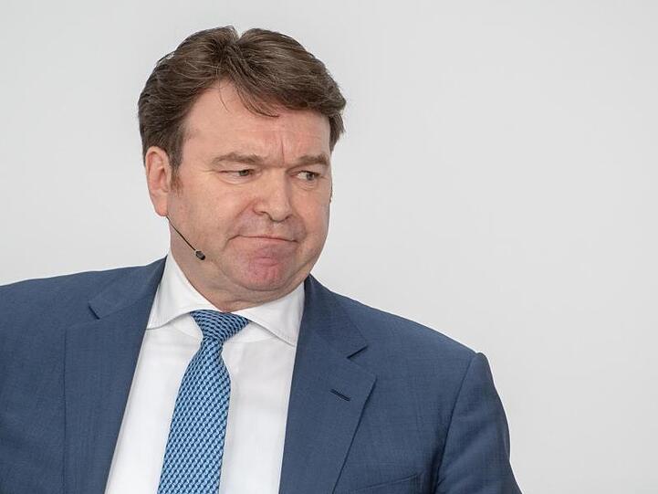 Bram Schot, Audi-Vertriebsvorstand, nimmt an der Bilanz-Pressekonferenz des Fahrzeugherstellers teil. Audi hat Schot zum neuen Vorstandsvorsitzenden ernannt.