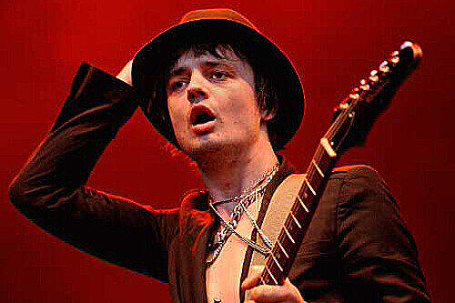 Ausnahmsweise kam er pünktlich zum Auftritt: Skandalrocker Pete Doherty konnte in Nürnberg dennoch nicht punkten.
