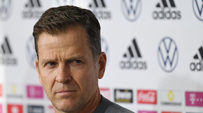 DFB-Direktor Oliver Bierhoff gibt eine Pressekonferenz.