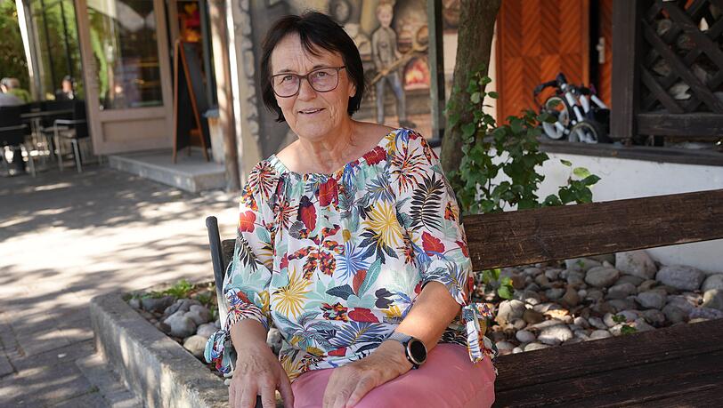 Maria Hemmerlein, Sprecherin der Grünen-Fraktion im Bezirksausschuss Sendling-Westpark, wollte, dass die Stadt das Haus übernimmt. Nur einen Verein zu fördern, der sich um Volksmusik kümmert, findet sie "problematisch". Maria Hemmerlein, Sprecherin der Grünen-Fraktion im Bezirksausschuss Sendling-Westpark, wollte, dass die Stadt das Haus übernimmt. Nur einen Verein zu fördern, der sich um Volksmusik kümmert, findet sie "problematisch".