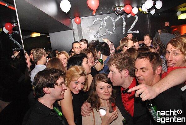 "Münchens längstes Silvester" in der Milchbar. Noch mehr Fotos gibt es unter: www.nachtagenten.de.