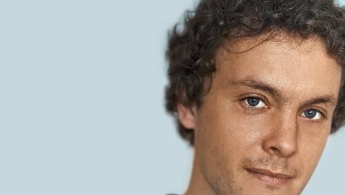 In Erlangen geboren: der Autor Thomas Klupp. In Erlangen geboren: der Autor Thomas Klupp.