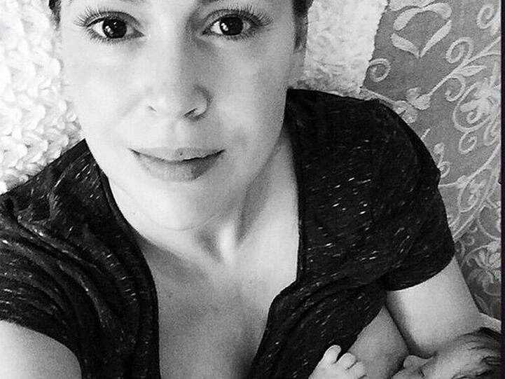 Alyssa Milano im Mutterglück