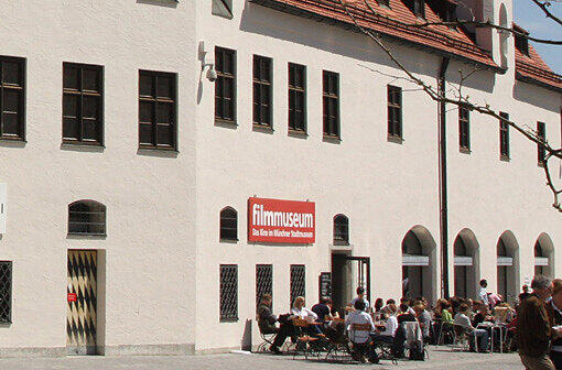 Zu Ehren von Israels bekanntestem Dokumentarfilmer David Perlov zeigt das Filmuseum ein Triptychon.