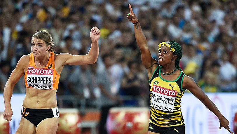 Mit ihrem insgesamt sechsten Weltmeistertitel rückte Shelly-Ann Fraser-Pryce (rechts) auf Platz fünf der erfolgreichsten Teilnehmer seit der Premiere 1983 in Helsinki vor. Mit ihrem insgesamt sechsten Weltmeistertitel rückte Shelly-Ann Fraser-Pryce (rechts) auf Platz fünf der erfolgreichsten Teilnehmer seit der Premiere 1983 in Helsinki vor.