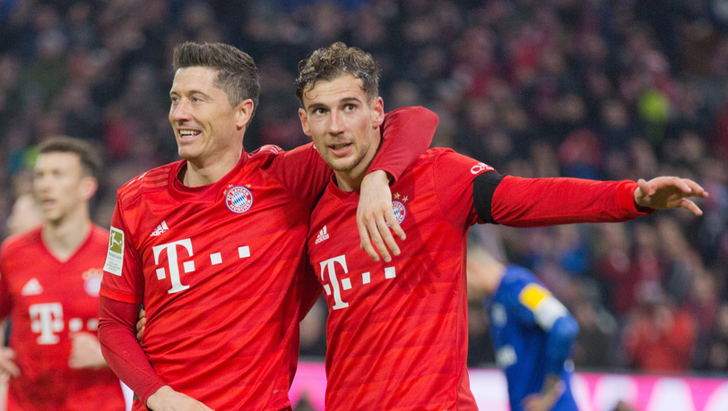 Leon Goretzka (rechts) jubelt mit Robert Lewandowski Leon Goretzka (rechts) jubelt mit Robert Lewandowski