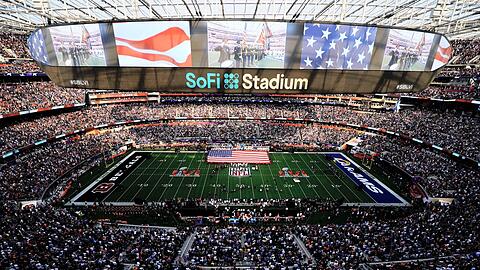 Der Super Bowl wird im SoFi-Stadium ausgetragen.