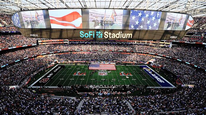 Der Super Bowl wird im SoFi-Stadium ausgetragen. Der Super Bowl wird im SoFi-Stadium ausgetragen.