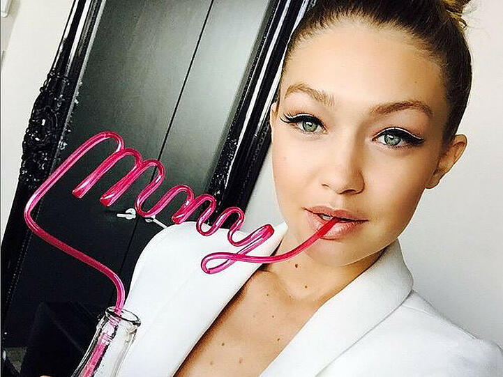 Topmodel Gigi Hadid nutzt neben Instagram auch die neue App "Wine'N'Dine"