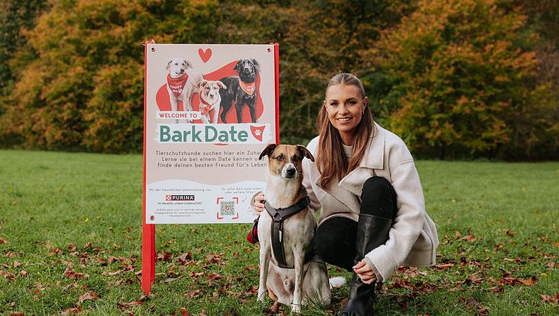 Laura Wontorra ist von der Tierschutz-Initiative "Bark Date" überzeugt. Laura Wontorra ist von der Tierschutz-Initiative "Bark Date" überzeugt.