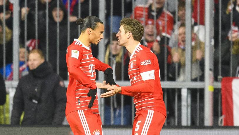 Leroy Sané (l.) und Thomas Müller sollen Jamal Musiala ersetzen. Leroy Sané (l.) und Thomas Müller sollen Jamal Musiala ersetzen.