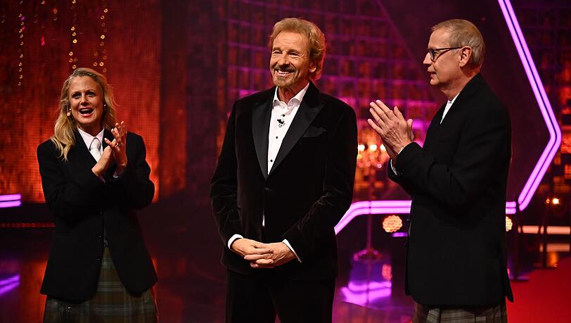 Barbara Schöneberger, Thomas Gottschalk, Günther Jauch - Ein letztes Mal zusammen bei "Denn sie wissen nicht, was passiert". Barbara Schöneberger, Thomas Gottschalk, Günther Jauch - Ein letztes Mal zusammen bei "Denn sie wissen nicht, was passiert".