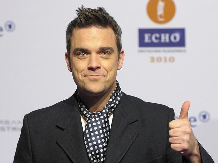 Popstar Robbie Williams hat beste Aussichten fürs kommende Jahr: Die Sterne prophezeien dem Wassermann florierende Finanzen und Erfolg im Job. Nur bei Frauen sollte er sich in Acht nehmen.
