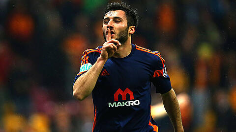 Cenk Sahin kommt vom türkischen Erstligisten Medipol Basaksehir.
