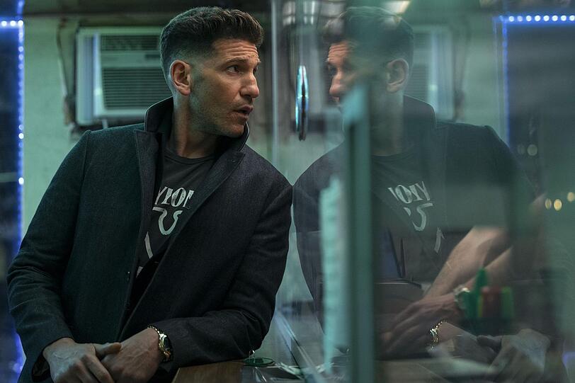 Jon Bernthal spielt in "The Accountant 2" Bruder Braxton, der bei der Mission helfen soll.