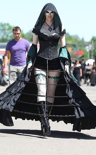 Die schrägsten Outfits der Wave-Gothic-Fans aus den letzten Jahren - Bilder aus Leipzig