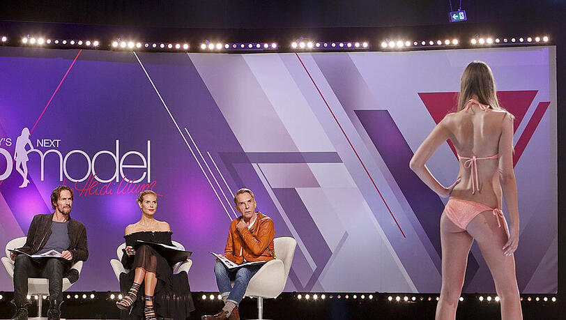 Thomas Hayo, Heidi Klum und Wolfgang Joop (v.l.n.r.) urteilen auch dieses Jahr wieder über Nachwuchsmodels Thomas Hayo, Heidi Klum und Wolfgang Joop (v.l.n.r.) urteilen auch dieses Jahr wieder über Nachwuchsmodels
