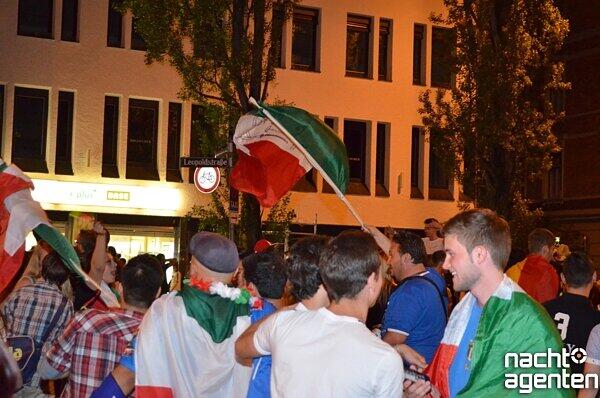 Jubel in München: So feiern die Italiener.